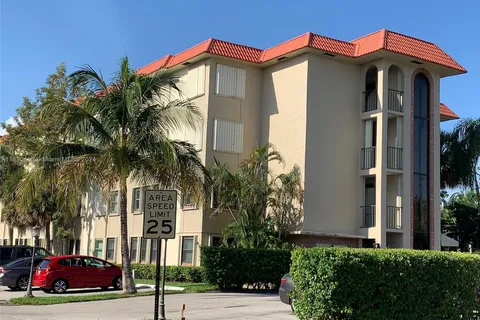 615 NE 12th Ave # 304, Fort Lauderdale FL 33304