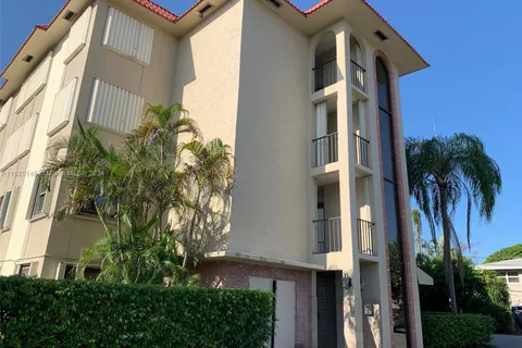 615 NE 12th Ave # 304, Fort Lauderdale FL 33304