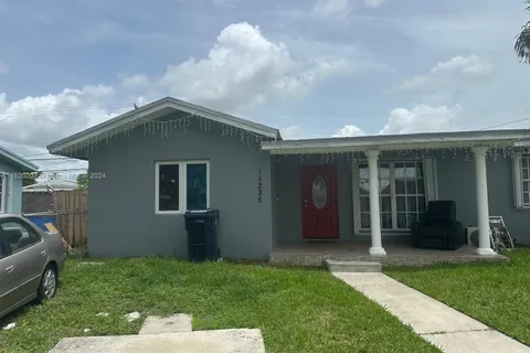 11225 SW 47th Ter, Miami FL 33165