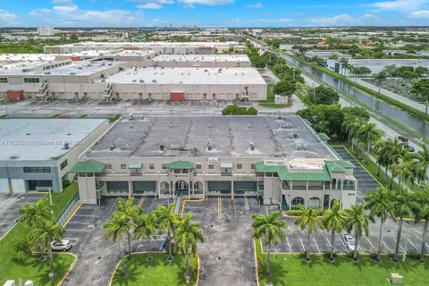 2470 NW 102nd Pl # 203, Doral FL 33172