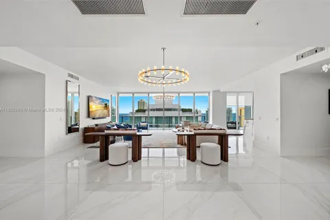 330 Sunny Isles Blvd, Sunny Isles Beach FL 33160