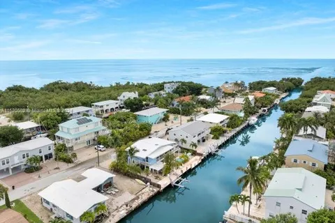 777 W 63rd Street Ocean, Marathon FL 33050