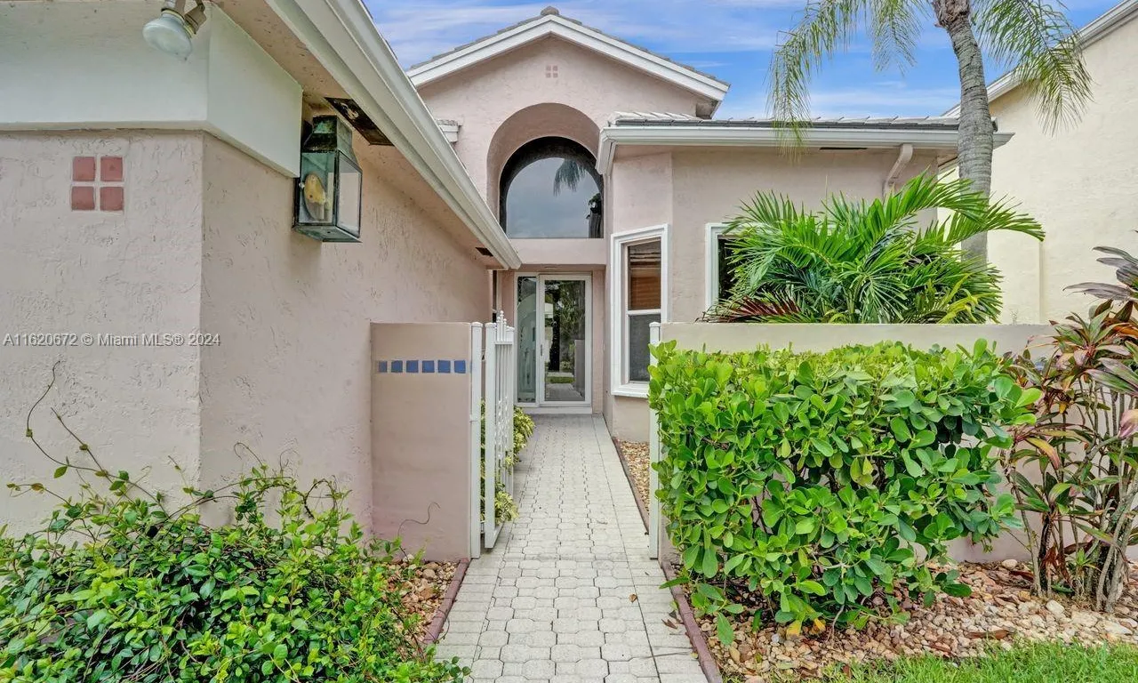 23431 Feather Palm Court, Boca Raton FL 33433