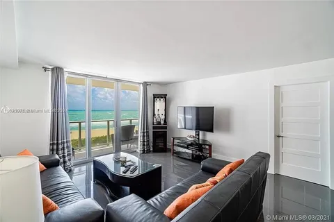 5701 Collins Ave # 610, Miami Beach FL 33140