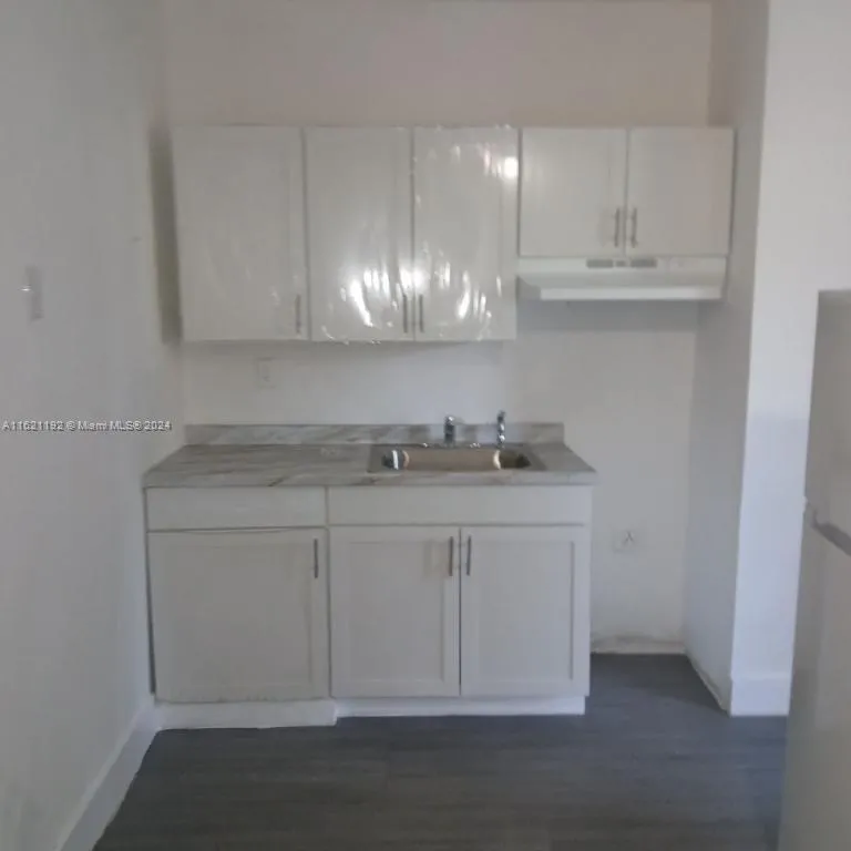 1003 SW 15th Ave # 21, Miami FL 33135