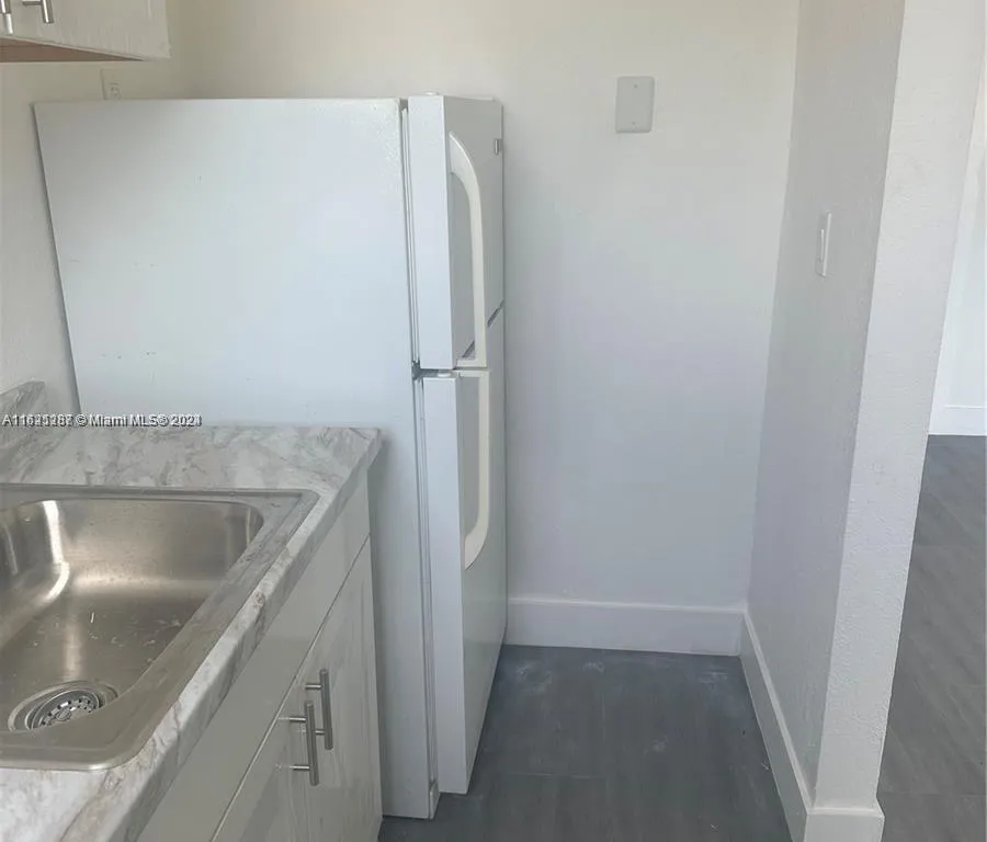 2961 SW 5th St # 12, Miami FL 33135