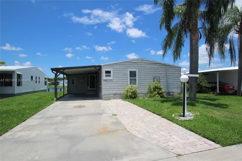 1738 SW 35th Circle, Okeechobee FL 34974