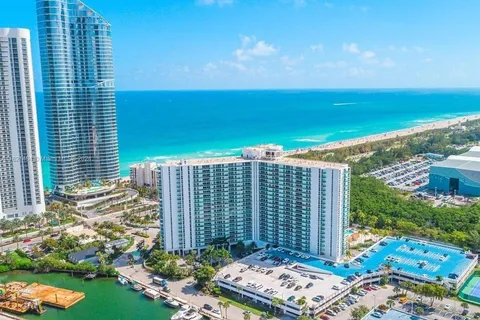 100 Bayview # 514, Sunny Isles Beach FL 33160