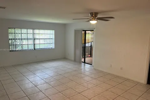 3686 NW 95th # 3686, Plantation FL 33351