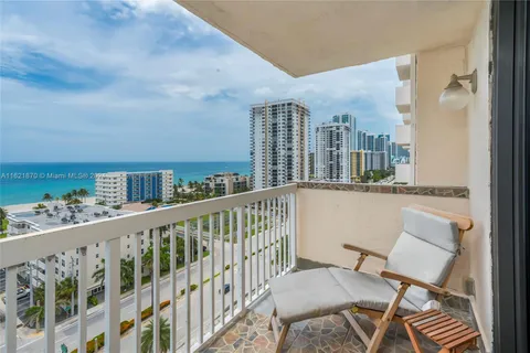 1500 S Ocean Dr # 14H, Hollywood FL 33019