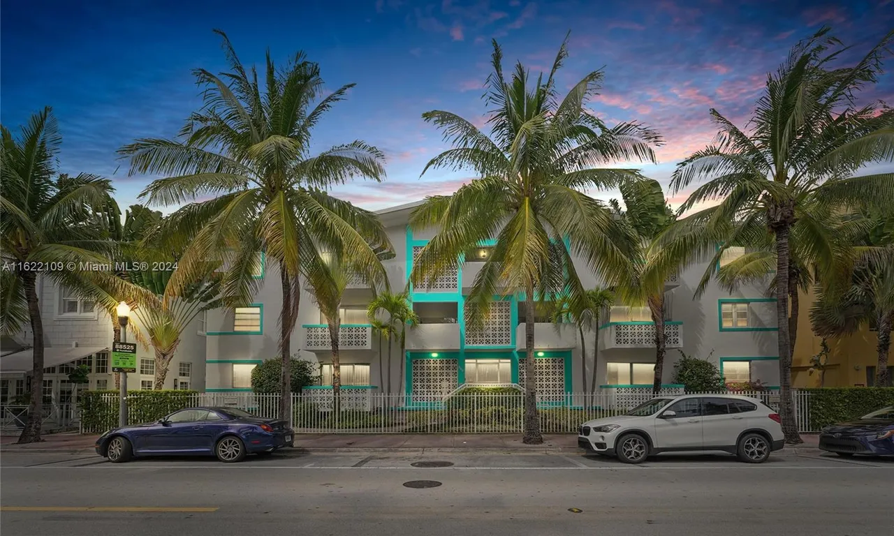 350 Collins Ave # 306, Miami Beach FL 33139