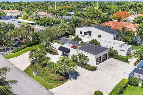 17700 SW 83rd Ave, Palmetto Bay FL 33157