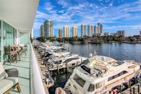 400 Sunny Isles Blvd # 307, Sunny Isles Beach FL 33160