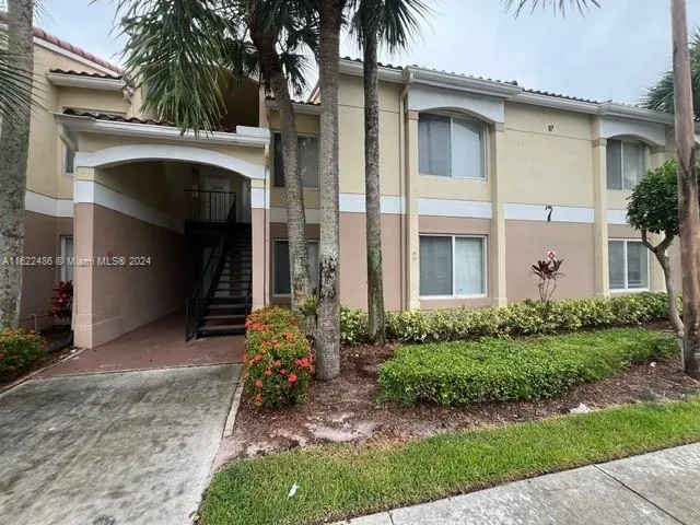 815 W Boynton Beach Blvd # 103, Boynton Beach FL 33426