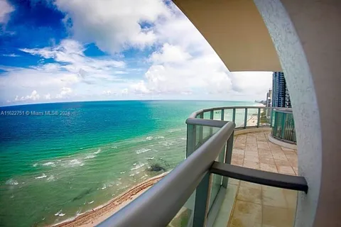 17315 Collins Ave # 2302, Sunny Isles Beach FL 33160