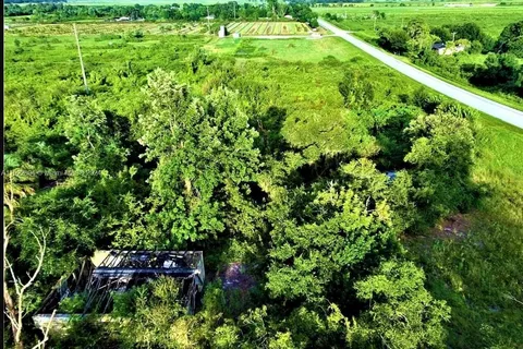 1370 State Road 70 E, Lake Placid FL 33852