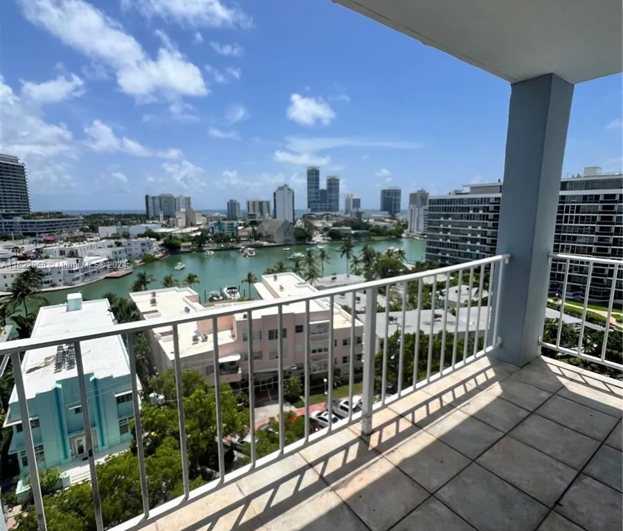 6900 Bay Dr # 10I, Miami Beach FL 33141