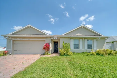 631 NW 1 Ter, Cape Coral FL 33993