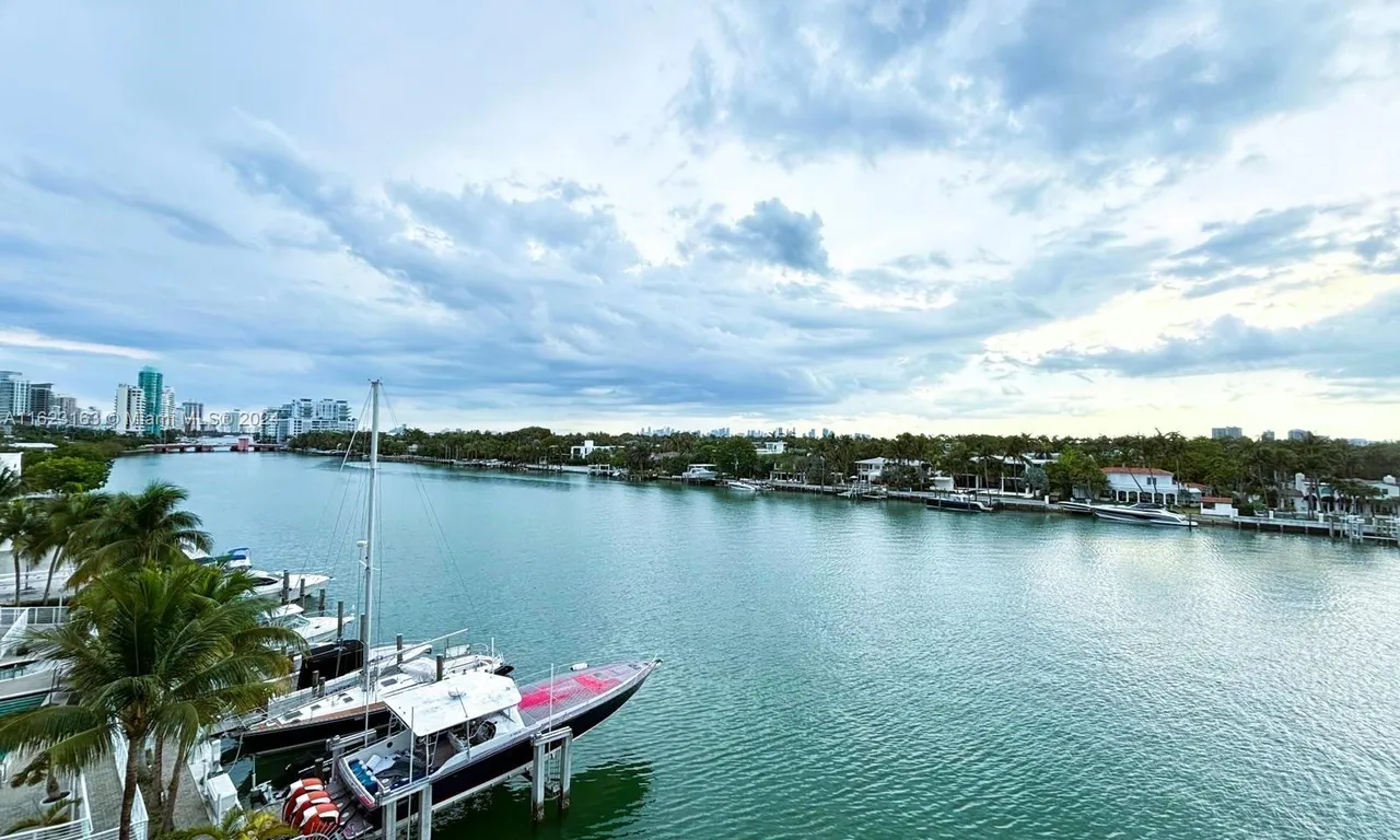 6620 Indian Creek Dr # 509, Miami Beach FL 33141