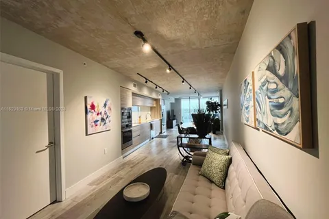 6620 Indian Creek Dr # 509, Miami Beach FL 33141