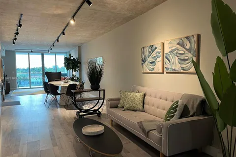 6620 Indian Creek Dr # 509, Miami Beach FL 33141