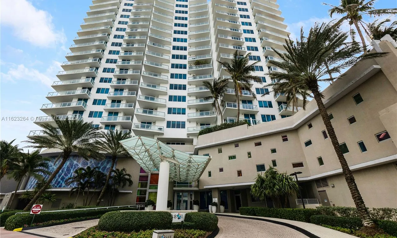 3801 Collins Ave # 503, Miami Beach FL 33140