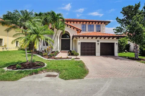 7467 SW 189th St, Cutler Bay FL 33157