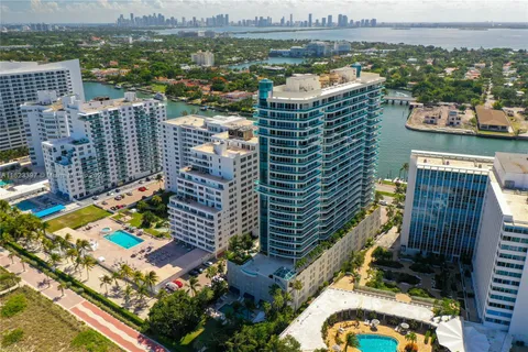 5025 Collins Ave # 903, Miami Beach FL 33140