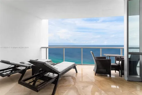 17121 Collins Ave # 3304, Sunny Isles Beach FL 33160