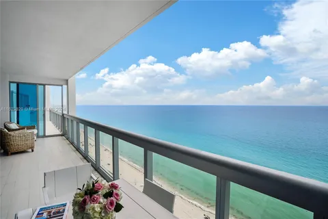 6899 Collins Ave # 2307, Miami Beach FL 33141