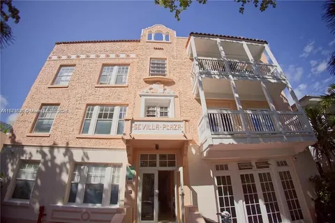 642 Michigan Ave # 8, Miami Beach FL 33139