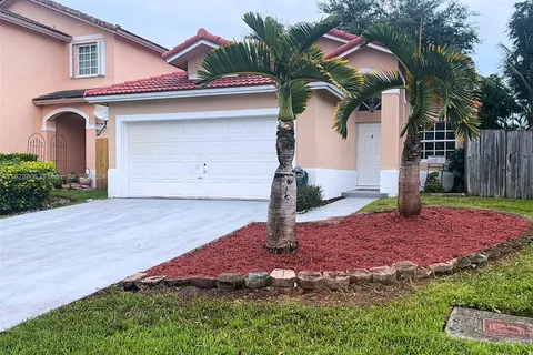 21513 SW 88th Pl, Cutler Bay FL 33189