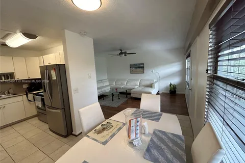 251 SW 132nd Way # 406H, Pembroke Pines FL 33027