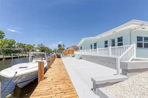 1411 NW 10th St DOCK, Dania Beach FL 33004