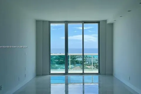 19380 Collins Ave # 20, Sunny Isles Beach FL 33160