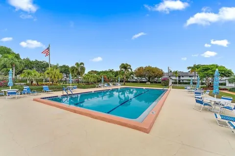 5 Westwood Ave # 201D, Tequesta FL 33469