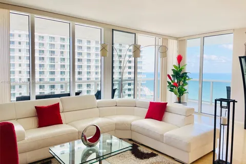 1800 S Ocean Dr # 3410, Hallandale Beach FL 33009