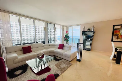 1800 S Ocean Dr # 3410, Hallandale Beach FL 33009