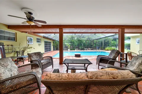 7501 SW 84th Ct, Miami FL 33143