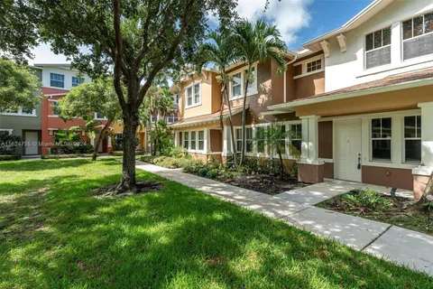 975 Millbrae Ct # 3, West Palm Beach FL 33401