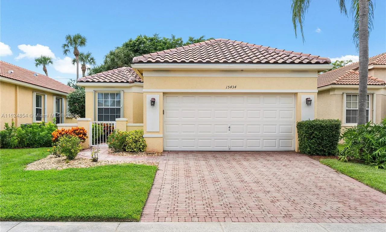 15434 Fiorenza Cir, Delray Beach FL 33446