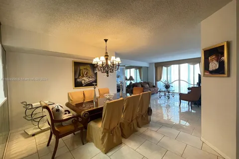 9455 Collins Ave # 10, Surfside FL 33154