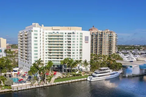 2670 E Sunrise Blvd # 915, Fort Lauderdale FL 33304