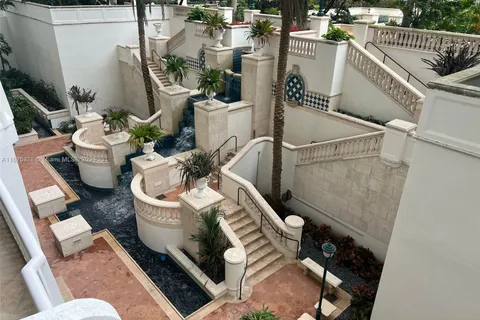 2000 Island Blvd # 405, Aventura FL 33160