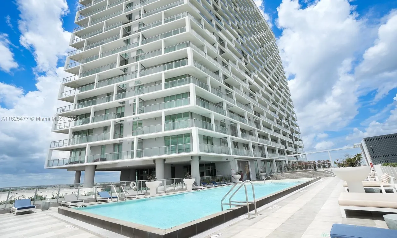 2000 Metropica Way # 416, Sunrise FL 33323