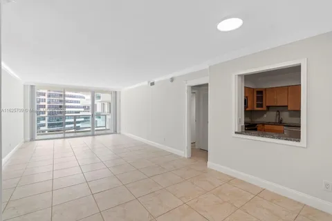 5161 Collins Ave # 701, Miami Beach FL 33140