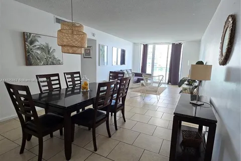 3901 S Ocean Dr # 5C, Hollywood FL 33019