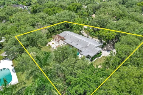 6551 SW 126th St, Pinecrest FL 33156