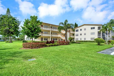 212 Mansfield F # 212, Boca Raton FL 33434