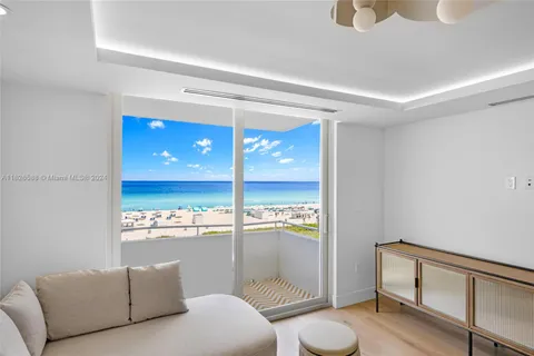 465 Ocean Dr # 516, Miami Beach FL 33139